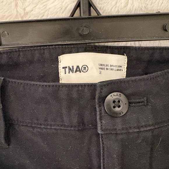 TNA Women’s Black Cargo Pants - Picture 5 of 5